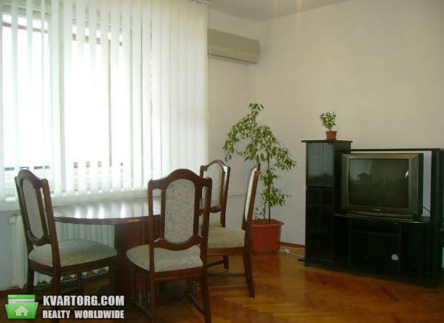 Rent out 4-room apartment. Киев,  Старонаводницкая — photo 2