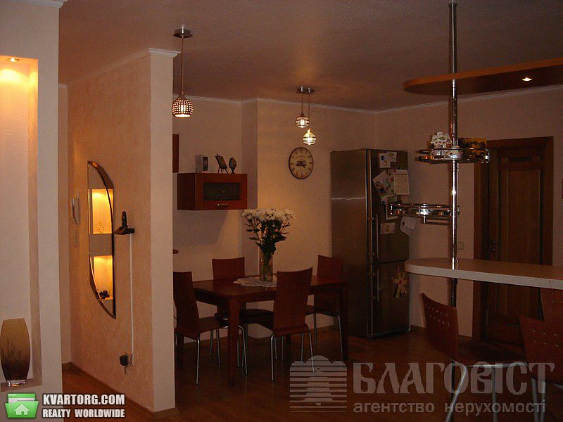 Sell 4-room apartment. Киев,  Королева — photo 1