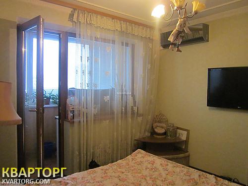 Sell 2-room apartment. Киев, Свободы пр — photo 1