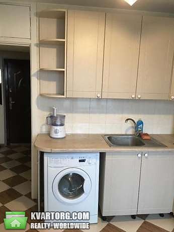 Rent out 1-room apartment. Киев,  Стадионная — photo 5