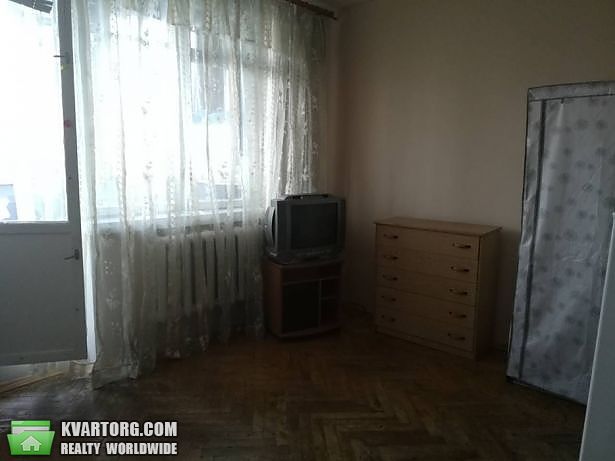 Rent out 1-room apartment. Киев,  Карбышева — photo 4