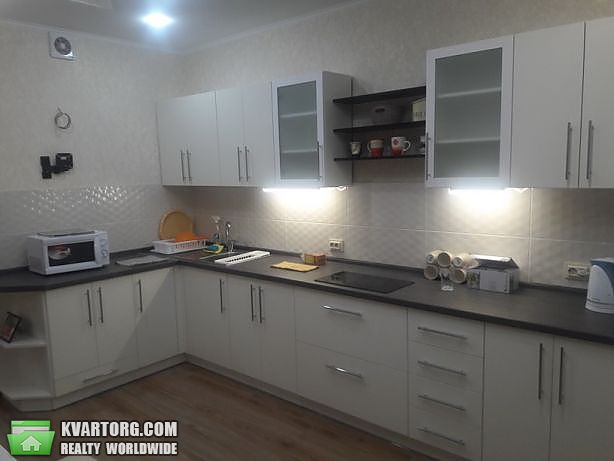Rent out 1-room apartment. Киев, Демеевская — photo 1