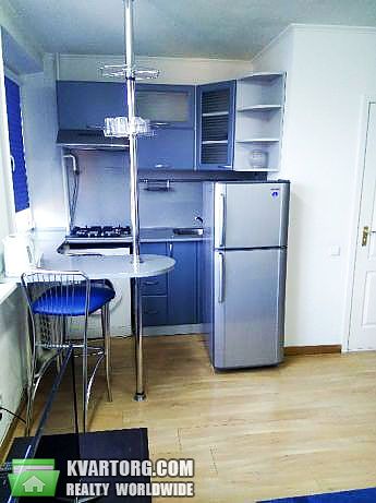 Rent out 1-room apartment. Киев,  Лабораторный пер — photo 2