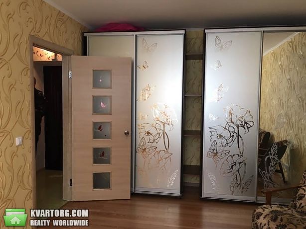 Rent out 1-room apartment. Киев, мира — photo 5