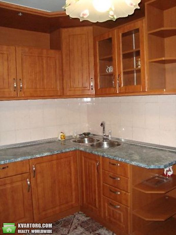 Sell 3-room apartment. Киев,  Чернобыльская — photo 1