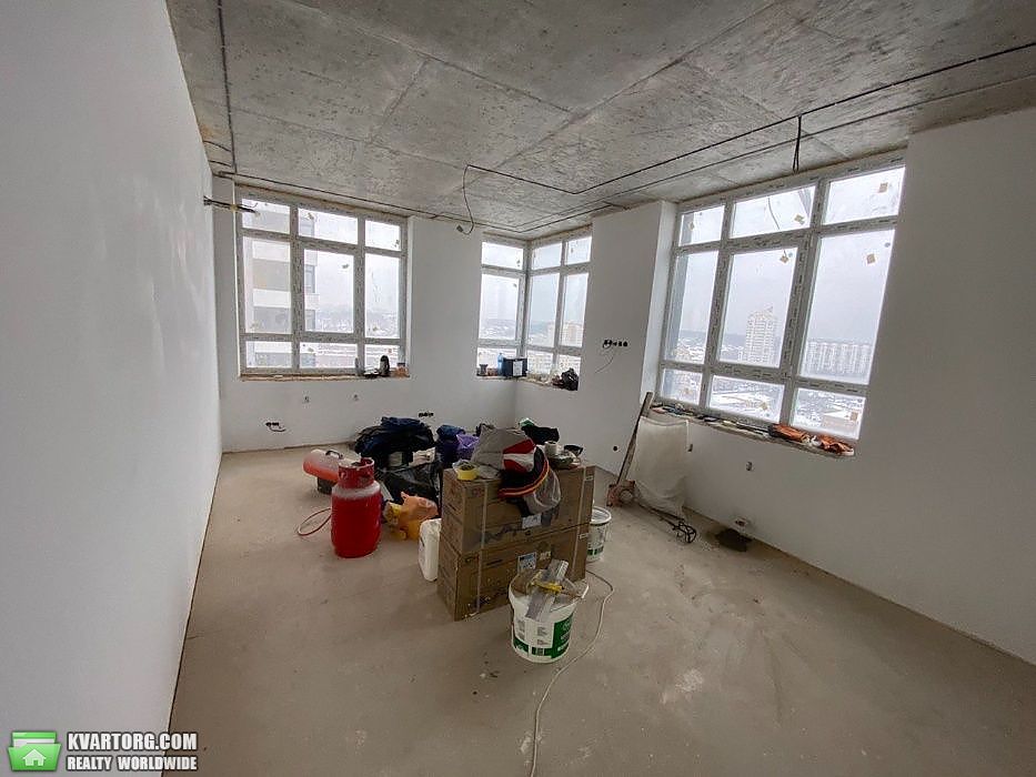 Sell 2-room apartment. Киев,  Бережанская — photo 1