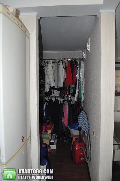 Sell 2-room apartment. Киев, Новопироговская — photo 7