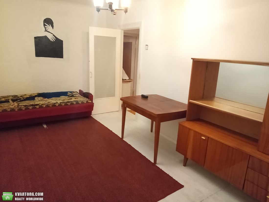 Rent out 2-room apartment. Житомир, Киевская — photo 1