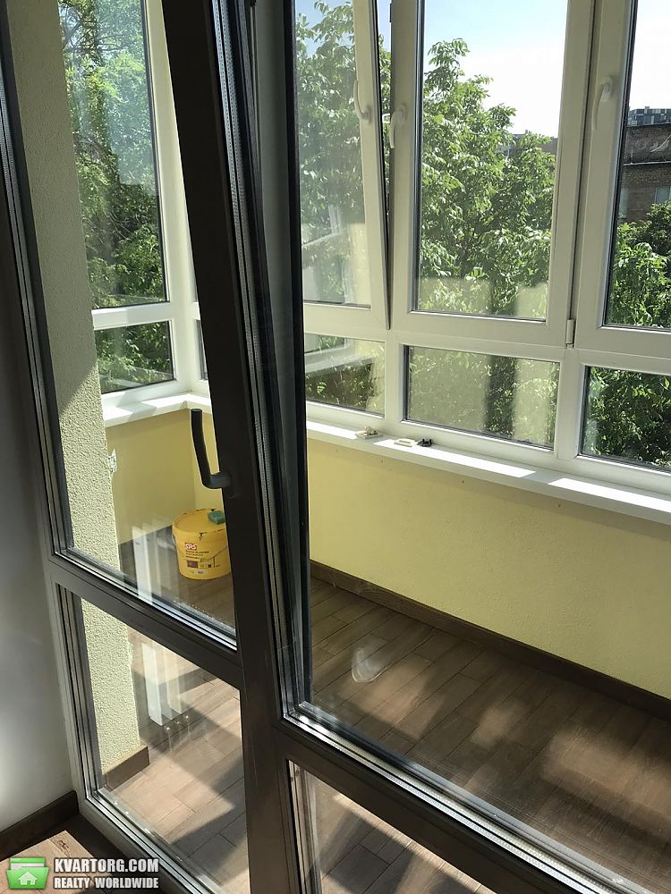 Rent out 2-room apartment. Киев,  Шолуденко — photo 6