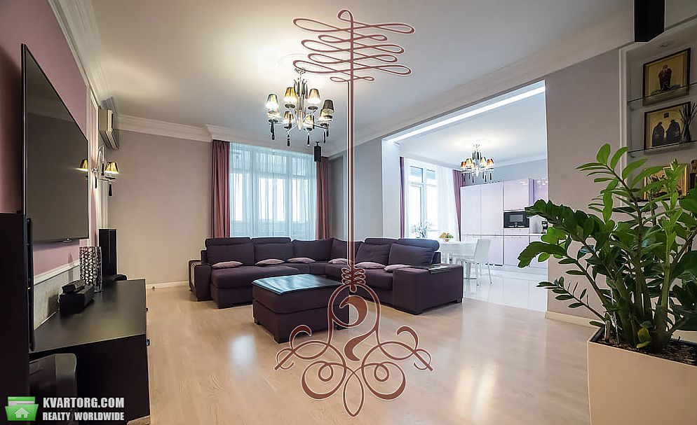 Sell 4-room apartment. Киев,  Драгомирова — photo 1