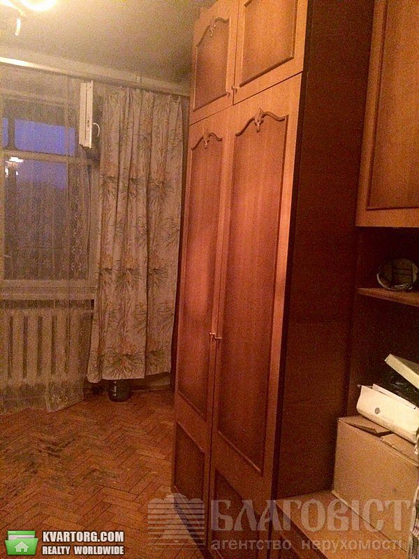 Sell 3-room apartment. Киев, 40-летия Октября просп — photo 2