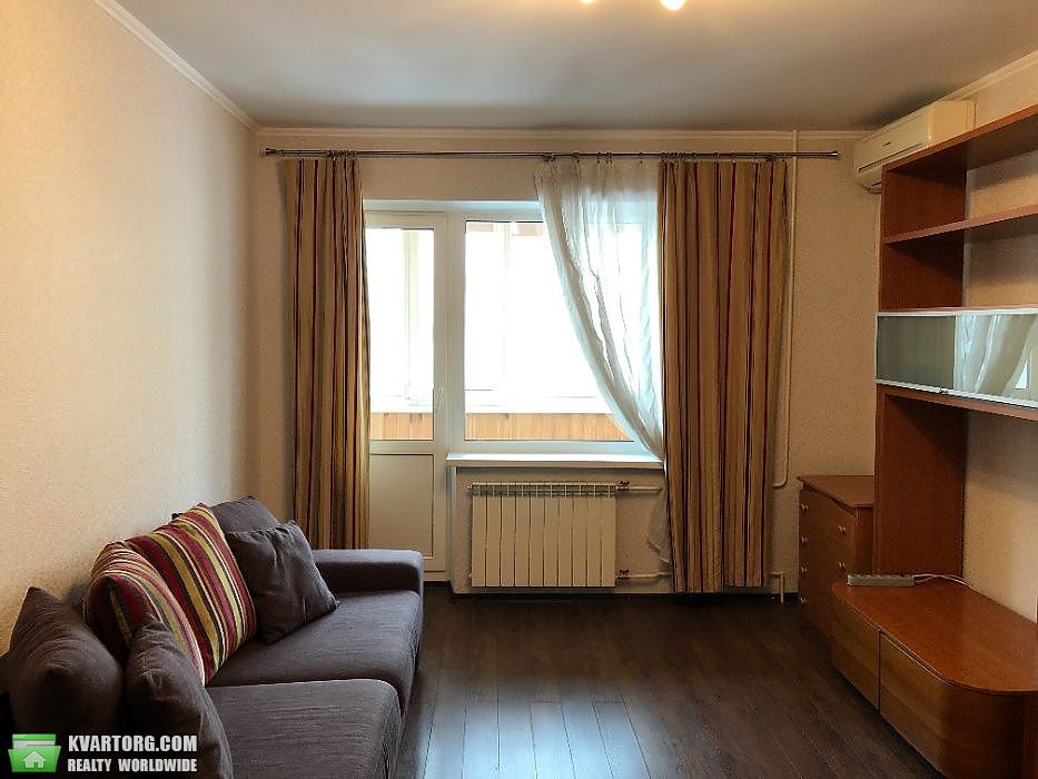 Sell 2-room apartment. Киев,  Героев Сталинграда пр — photo 2