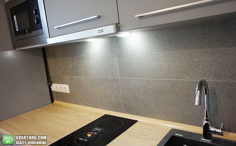 Rent out 1-room apartment. Киев,  Крушельницкой — photo 4