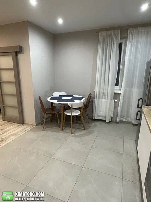 Rent out 2-room apartment. Киев, Максимовича — photo 3