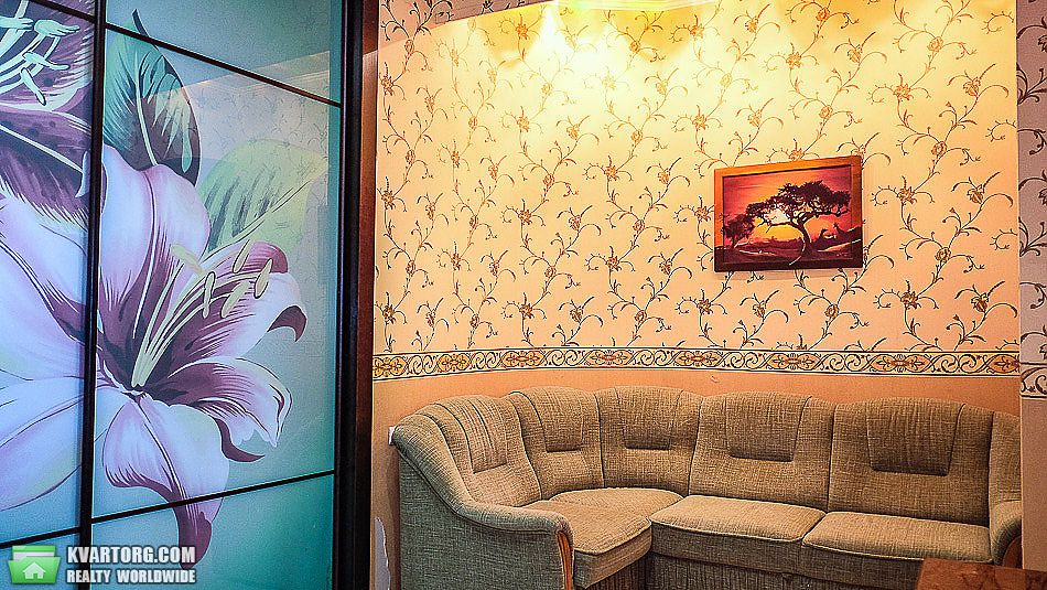 Rent out 2-room apartment. Киев,  Большая Васильковская — photo 3