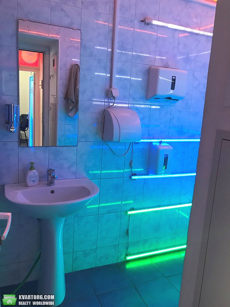 Sell office. Одесса, Адмиральский проспект — photo 10