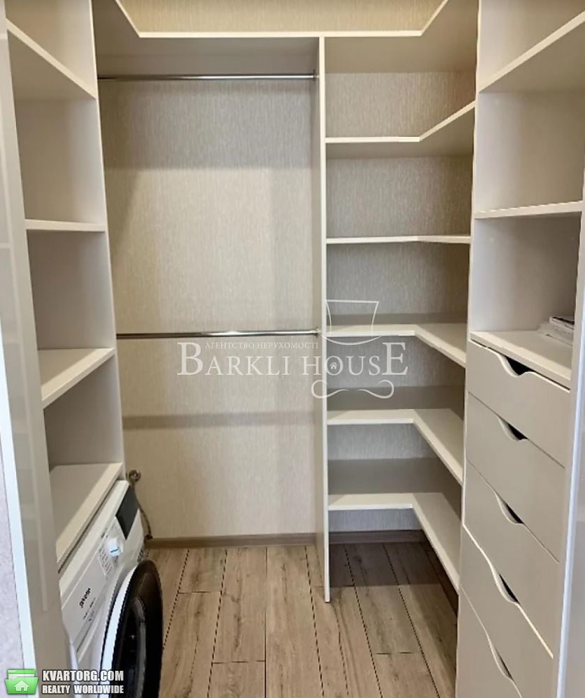 Rent out 2-room apartment. Киев,  Киквидзе — photo 8