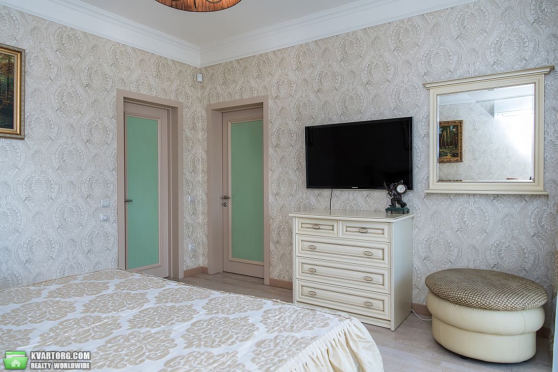Rent out 3-room apartment. Киев,  Круглоуниверситетская — photo 9