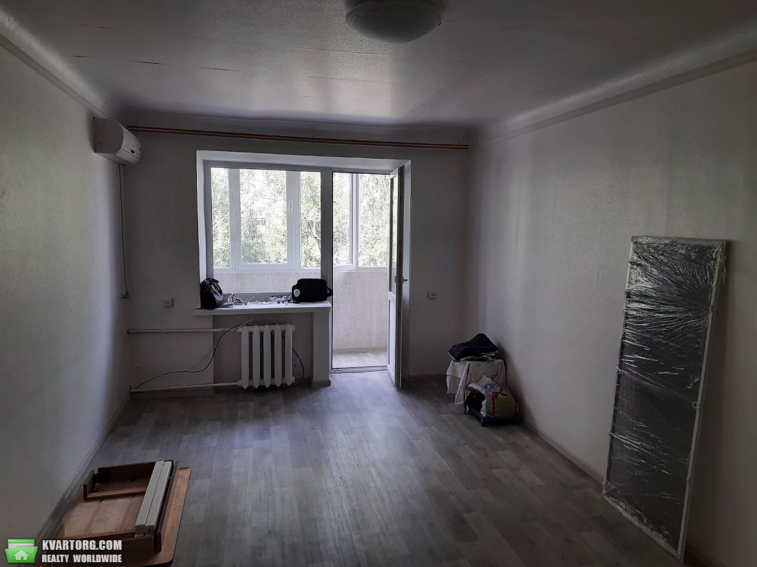 Rent out 2-room apartment. Днепропетровск, Ленинградская — photo 1
