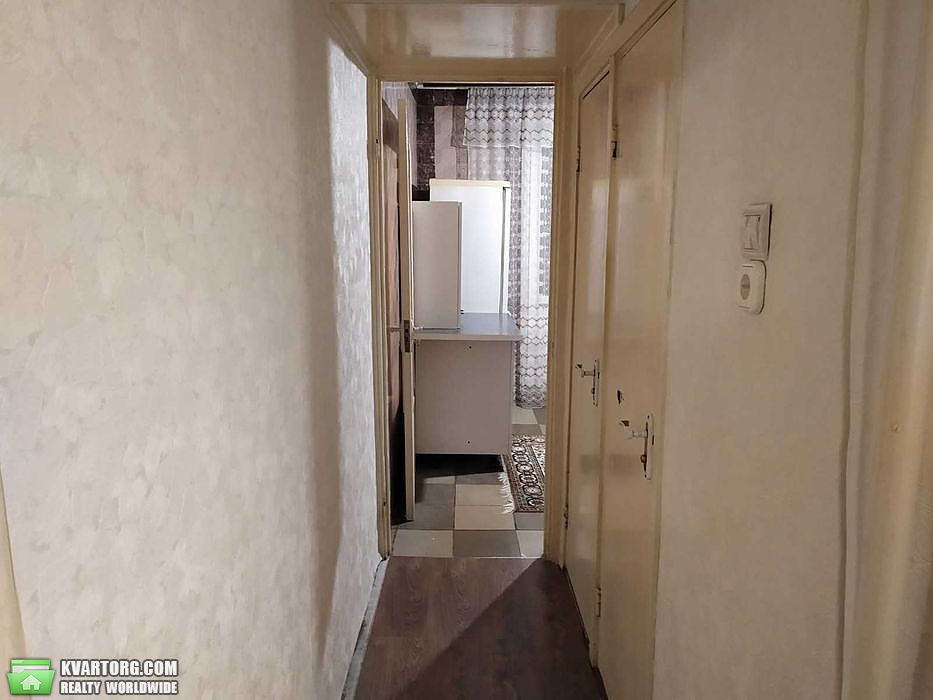 Sell 3-room apartment. Киев,  Ватутина пр — photo 2
