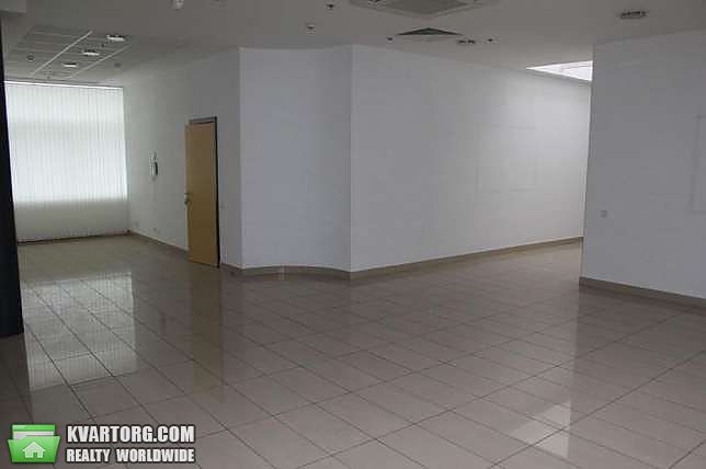 Rent out office. Киев,  Богатырская — photo 1