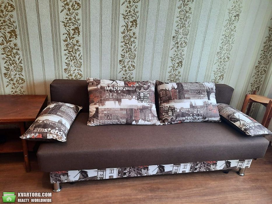 Rent out 3-room apartment. Киев, Кондрактюка — photo 2