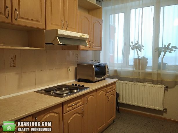 Rent out 1-room apartment. Киев,  Героев Обороны — photo 1