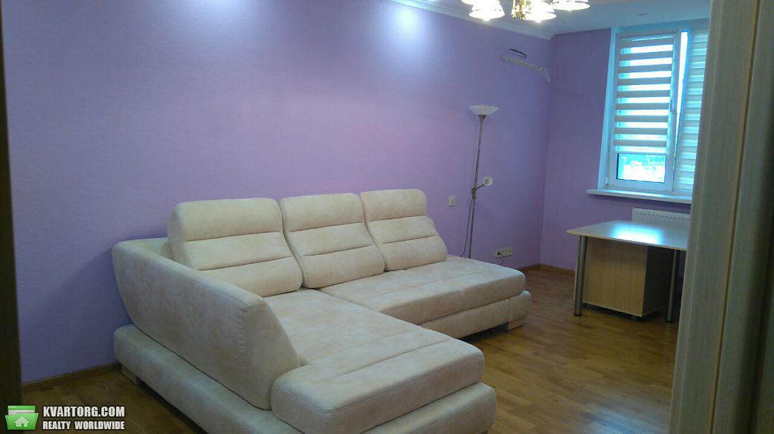 Rent out 2-room apartment. Киев,  Вильямса — photo 2