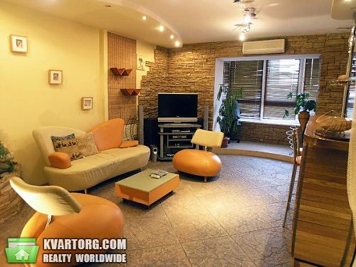 Sell 2-room apartment. Киев,  Выборгская — photo 1