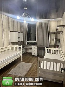 Rent out 3-room apartment. Киев, Практичная — photo 8
