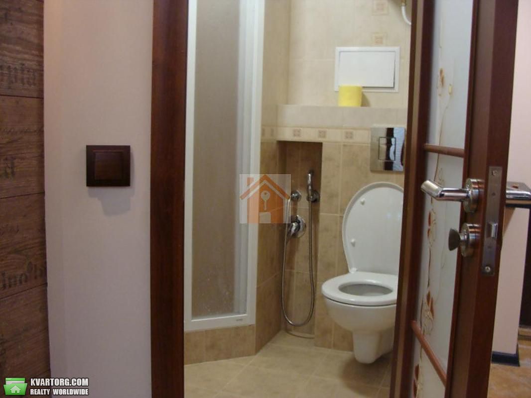Rent out 2-room apartment. Харьков, маршала жукова.ул — photo 5