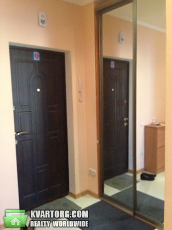 Rent out 1-room apartment. Киев, Регенераторная — photo 6