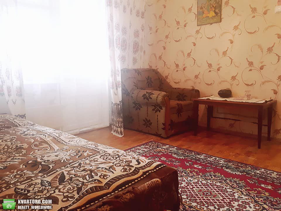 Rent out 2-room apartment. Киев, Быкова — photo 1