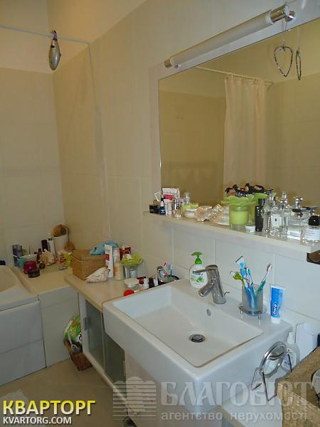Sell 3-room apartment. Киев,  Богдана Хмельницкого — photo 9