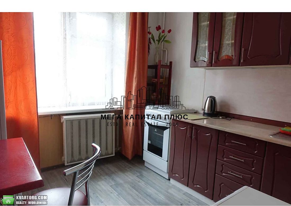 Rent out 1-room apartment. Киев,  Тургеневская — photo 3