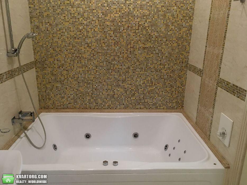 Rent out 3-room apartment. Киев,  Щорса — photo 9