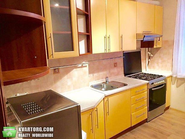 Rent out 3-room apartment. Киев,  Крушельницкой — photo 6