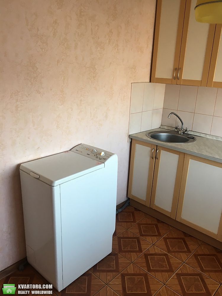 Rent out 2-room apartment. Киев,  Курчатова — photo 7