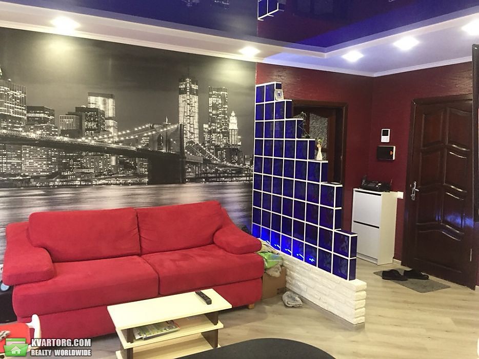 Sell 2-room apartment. Киев,  Западынская — photo 3