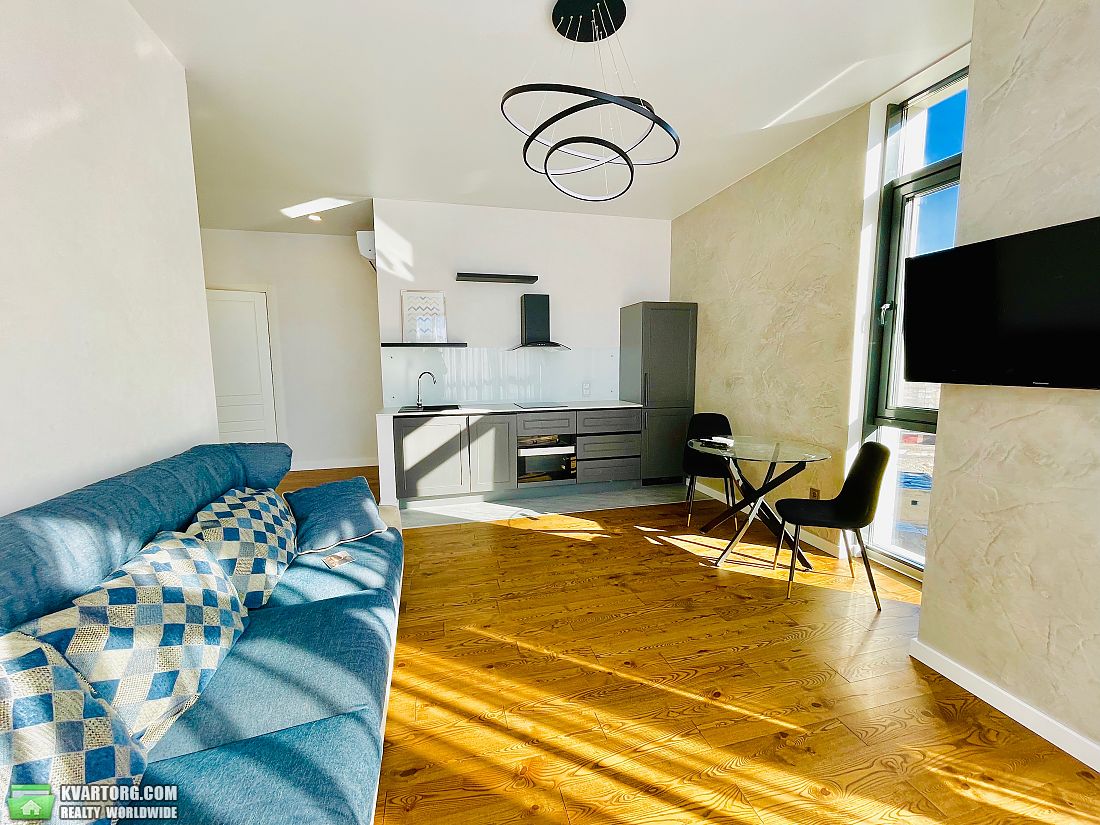 Sell 3-room apartment. Киев,  Драгомирова — photo 2