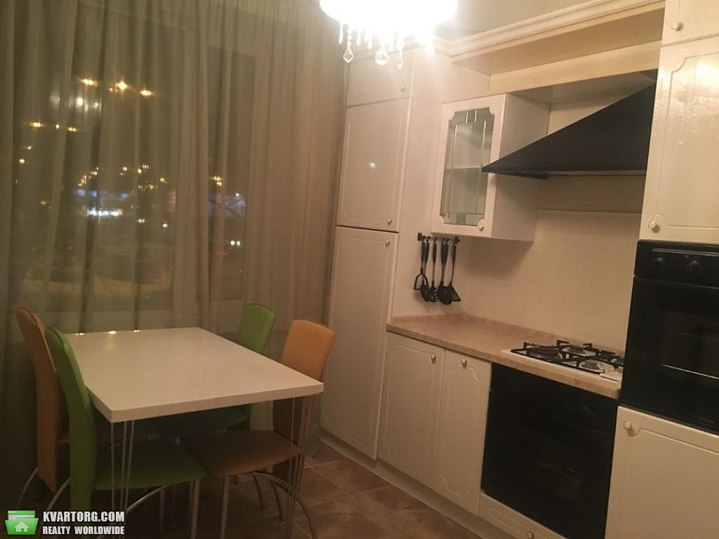 Rent out 2-room apartment. Киев,  Дружбы Народов бул — photo 6