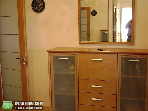 Rent out 2-room apartment. Киев, Старонаводницкая — photo 10
