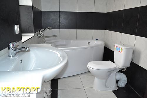 Sell house. Ровно, Коновальца — photo 8