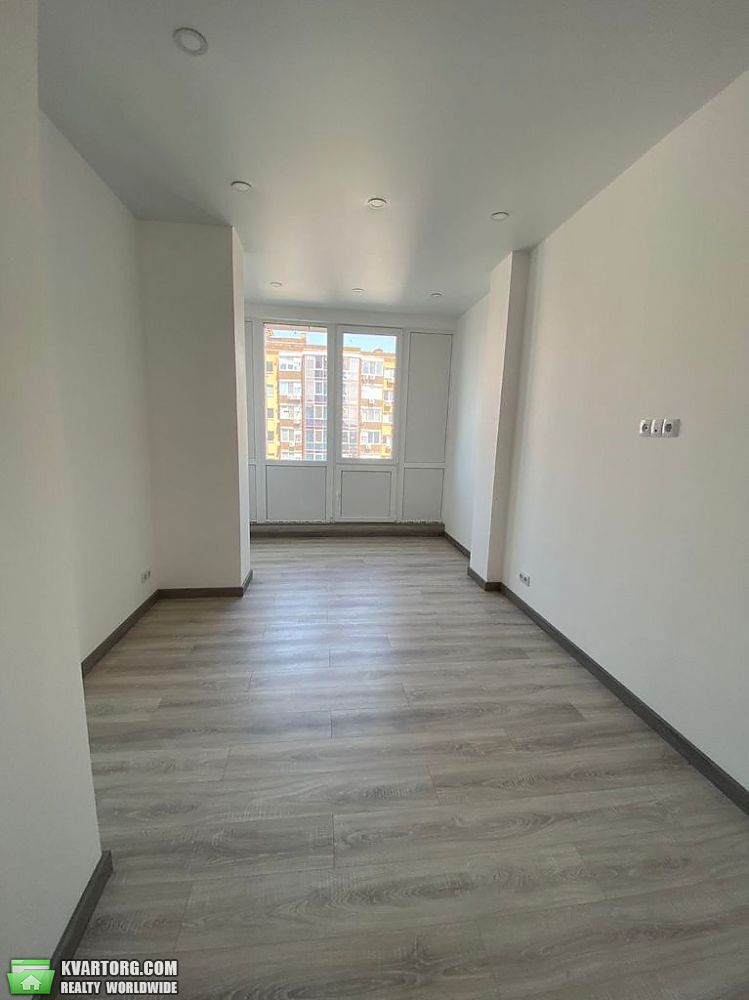 Sell 2-room apartment. Днепропетровск, набережная Победы — photo 2