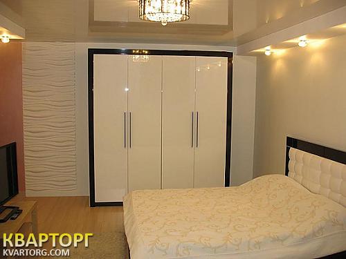 Rent out 3-room apartment. Одесса, Добровольского — photo 1