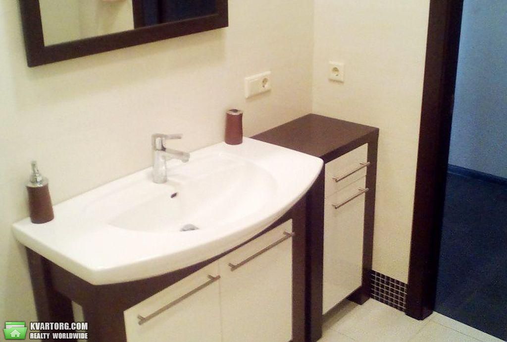 Rent out 2-room apartment. Киев,  Златоустовская — photo 9