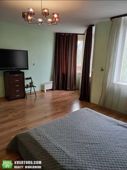Rent out 2-room apartment. Киев,  Саперно-Слободская — photo 4