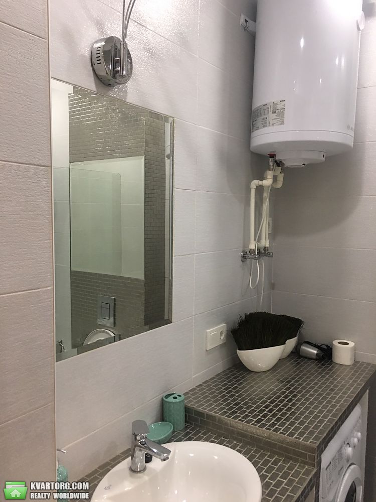 Rent out 4-room apartment. Одесса, Дерибасовская — photo 9