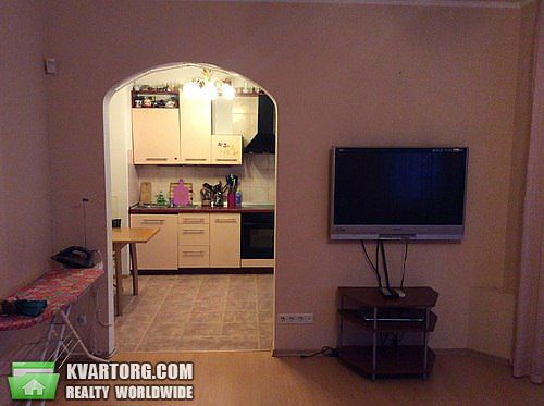 Rent out 3-room apartment. Киев, Никольско-Слободская — photo 7