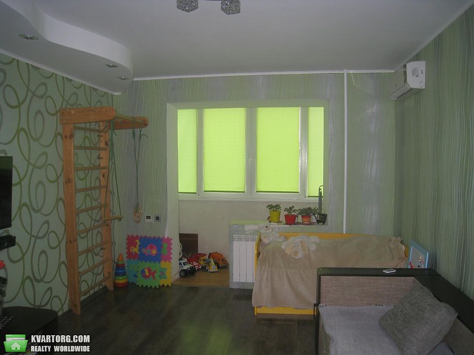 Sell 2-room apartment. Киев,  Тростянецкая — photo 3